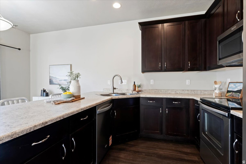 1933 W 2295 S Woods Cross, UT 84087