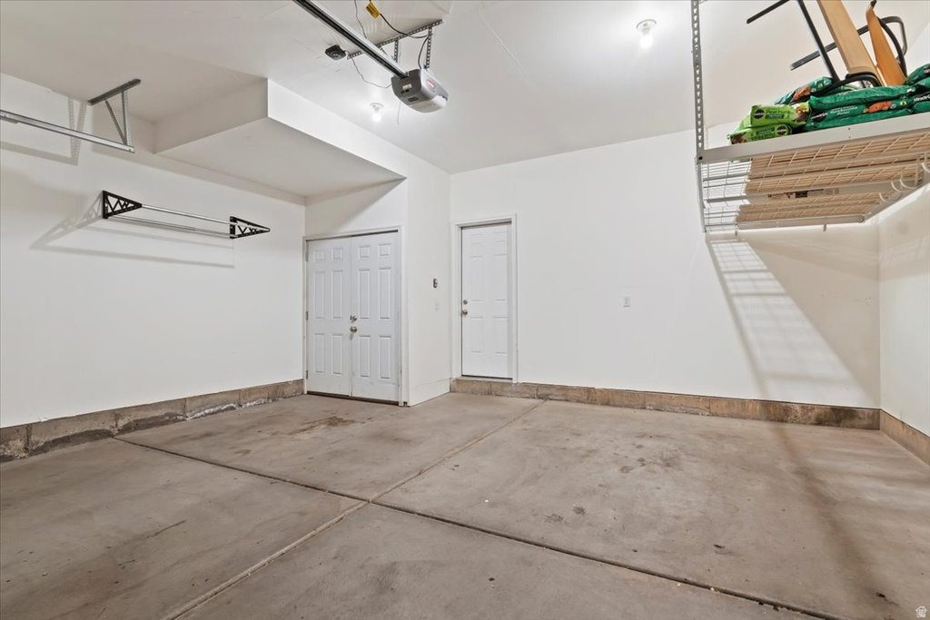 1933 W 2295 S Woods Cross, UT 84087