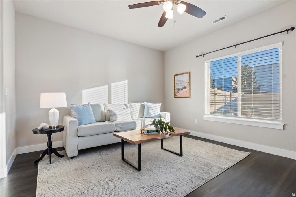 1933 W 2295 S Woods Cross, UT 84087