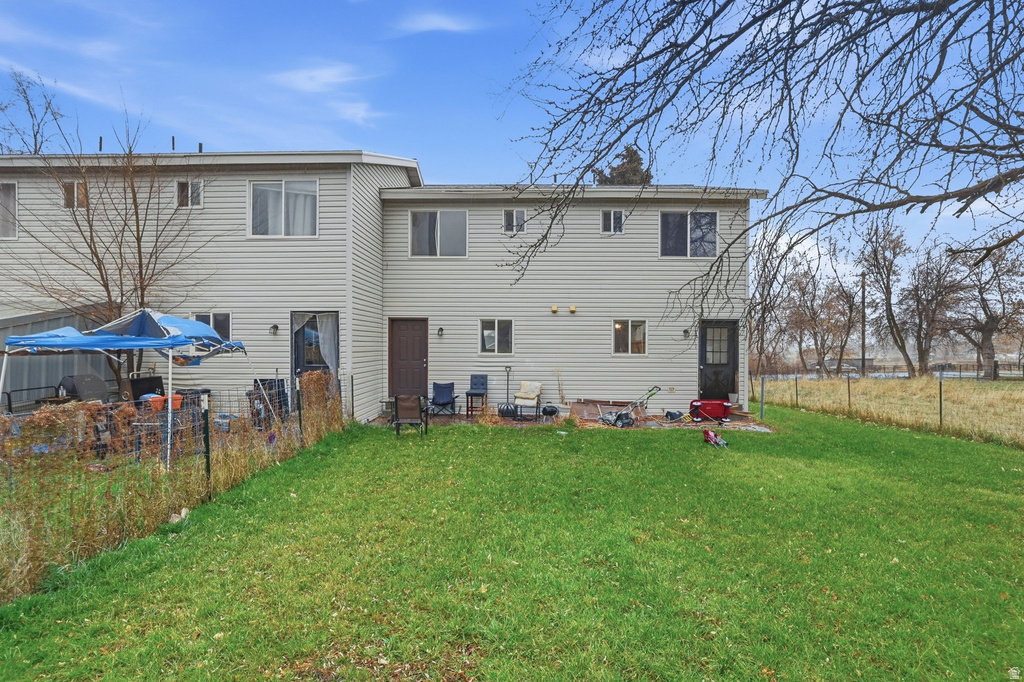 328 E 100 N #5 Hyrum, UT 84319