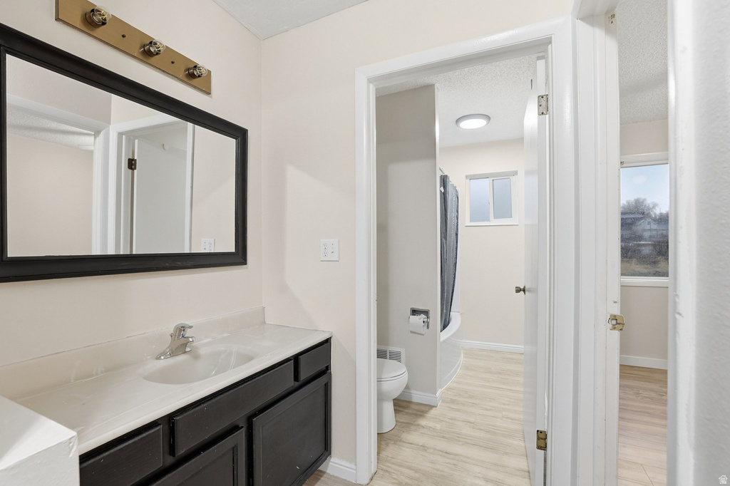 328 E 100 N #5 Hyrum, UT 84319