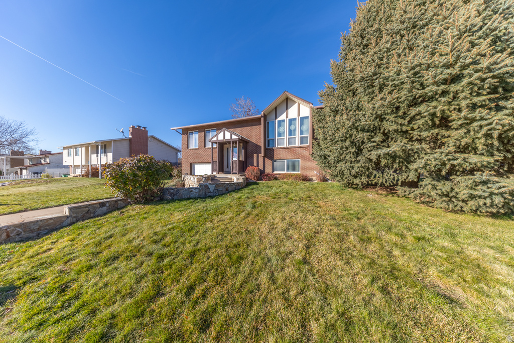 75 E MONTICELLO DR Kaysville, UT 84037