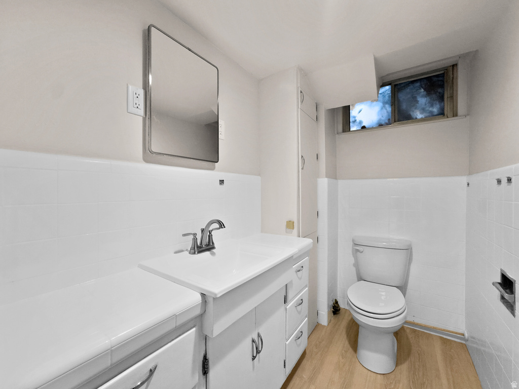 53 W 1800 S Bountiful, UT 84010