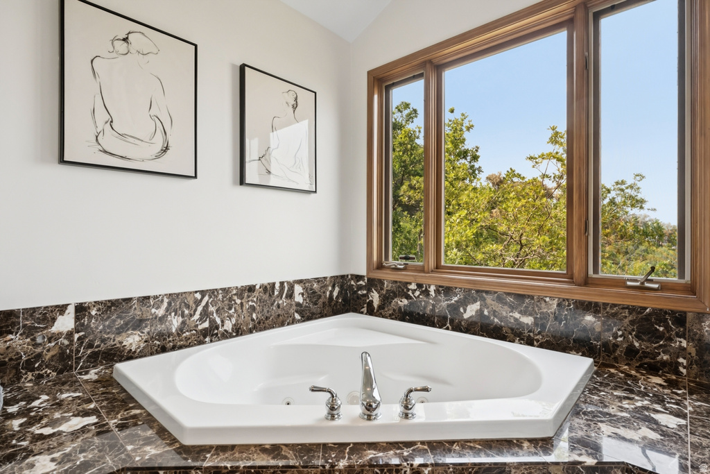 2044 MAHRE DR Park City, UT 84098