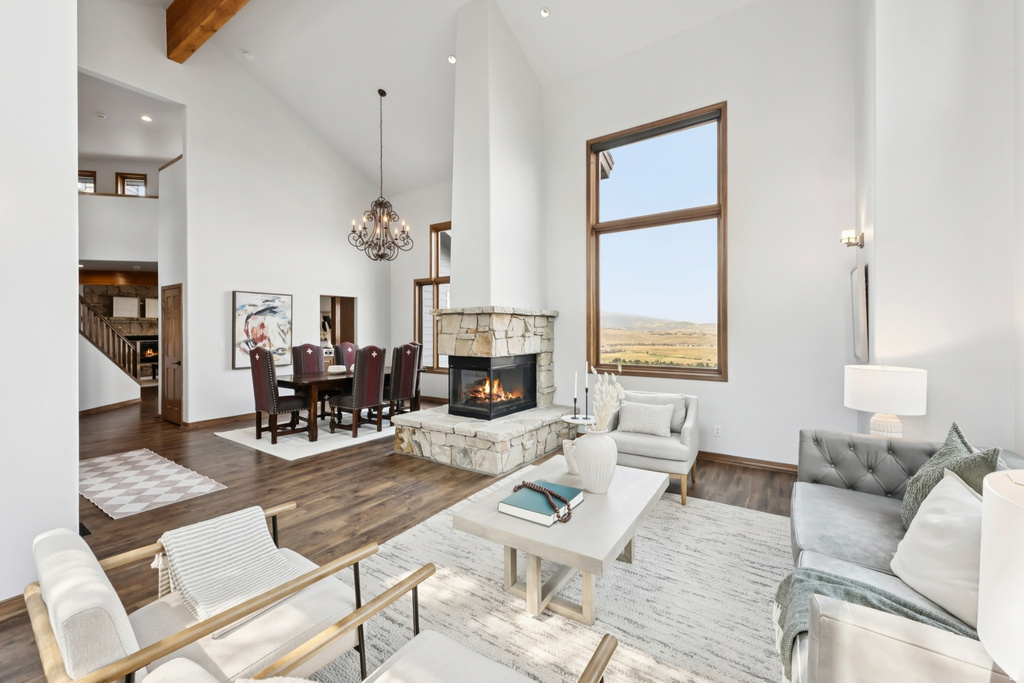 2044 MAHRE DR Park City, UT 84098