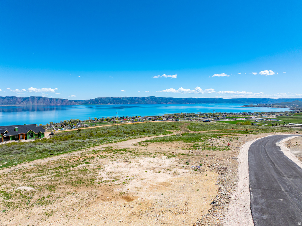 399 N LAKEVIEWRIDGE RD Garden City, UT 84028