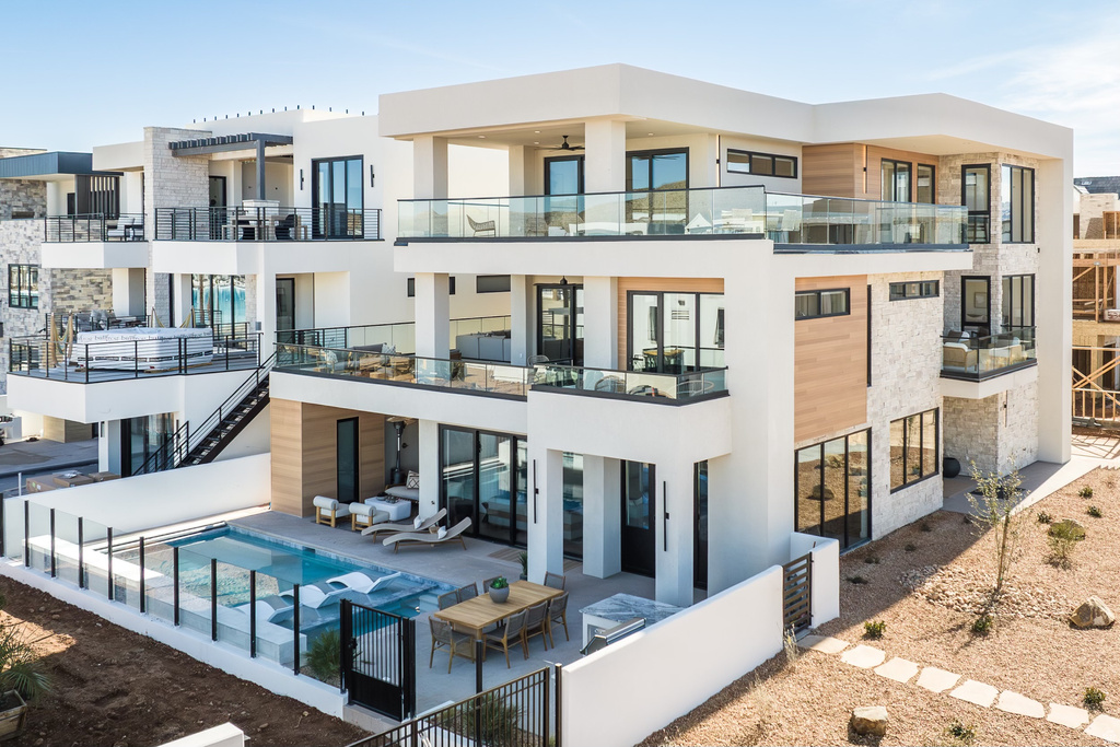 914 SAPPHIRE SKY LN St George, UT 84790