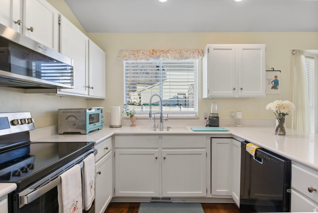 9976 N OAK RD Cedar Hills, UT 84062