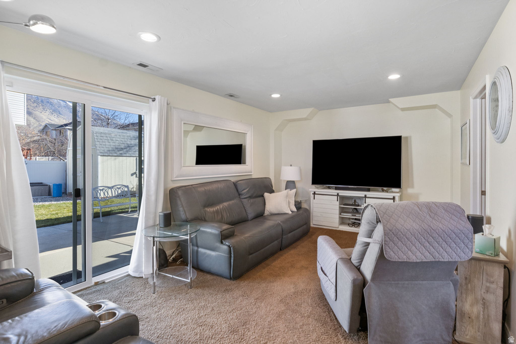 9976 N OAK RD Cedar Hills, UT 84062