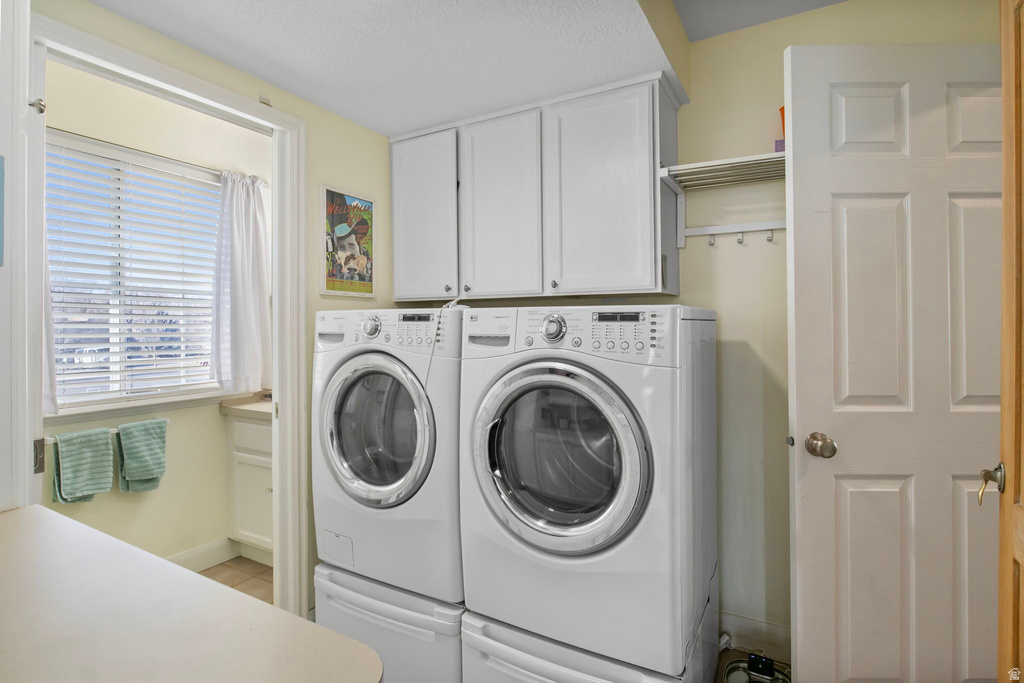 9976 N OAK RD Cedar Hills, UT 84062