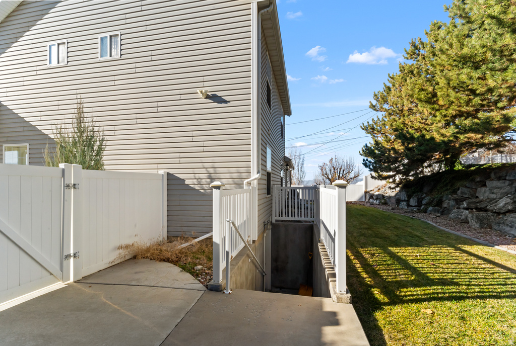 1485 E NAVAJO DR Pleasant Grove, UT 84062