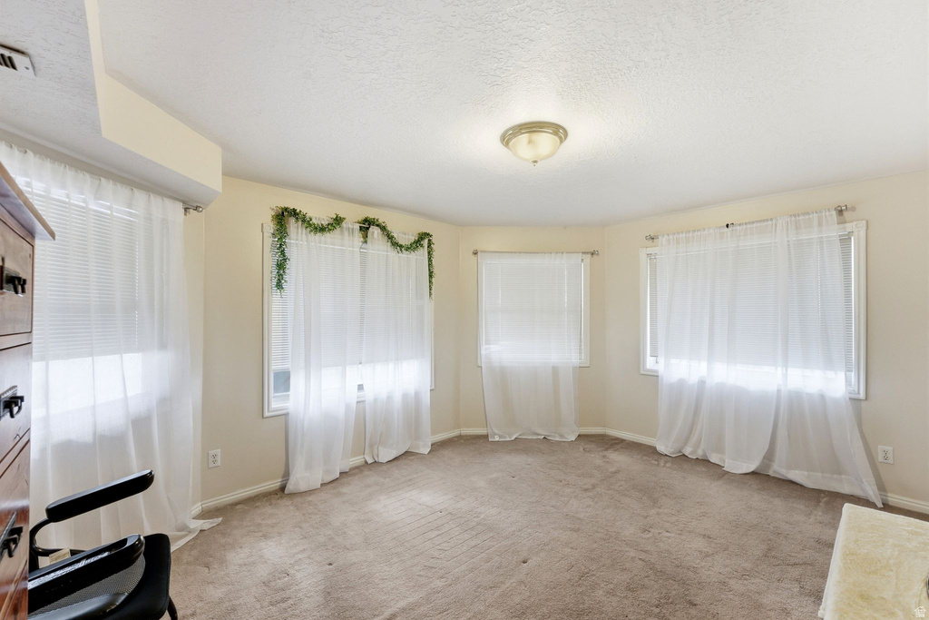 247 W 4050 N Pleasant View, UT 84414