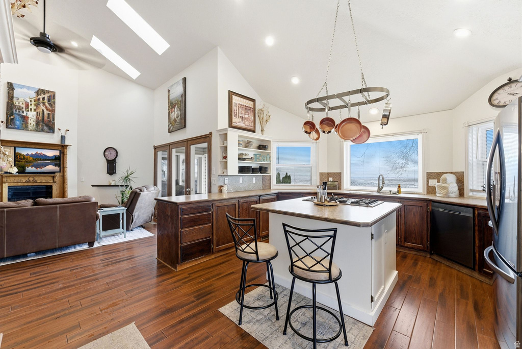 247 W 4050 N Pleasant View, UT 84414