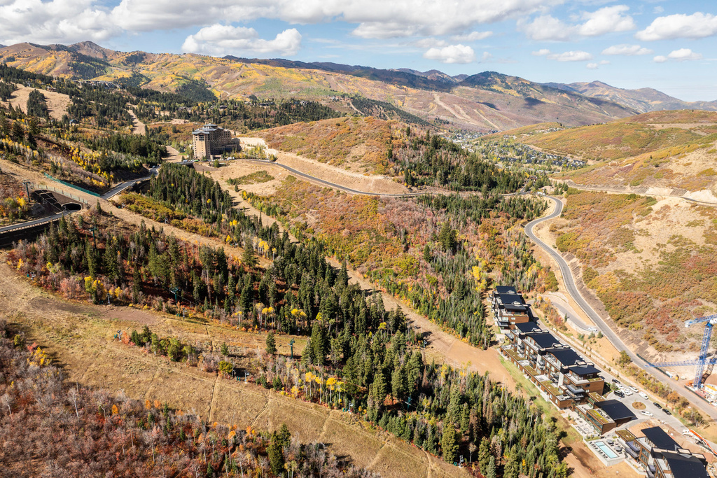 3267 W DEER HOLLOW RD Park City, UT 84060