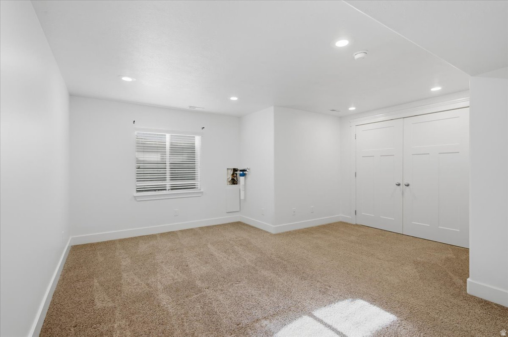 3856 W COASTAL DUNE DR South Jordan, UT 84009