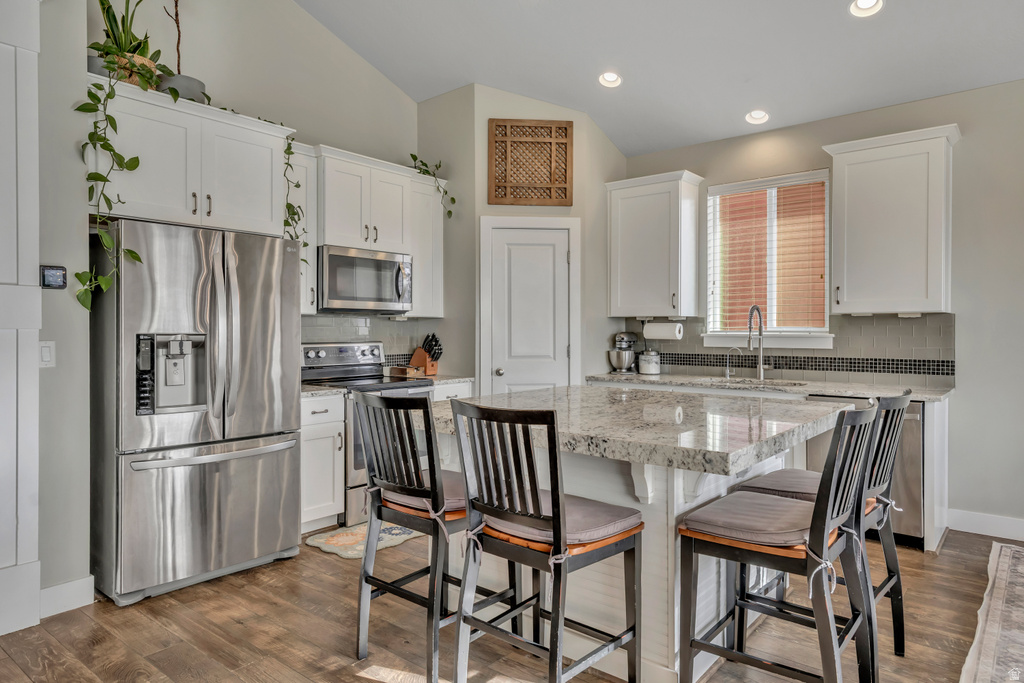 1877 W KAMARI DR South Jordan, UT 84095