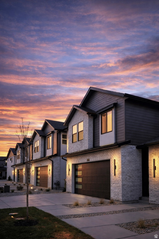 283 E VAUGHN LN #12 Midvale, UT 84047