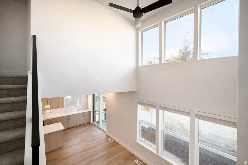 283 E VAUGHN LN #12 Midvale, UT 84047