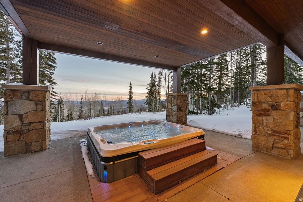 137 WHITE PINE CANYON RD Park City, UT 84060