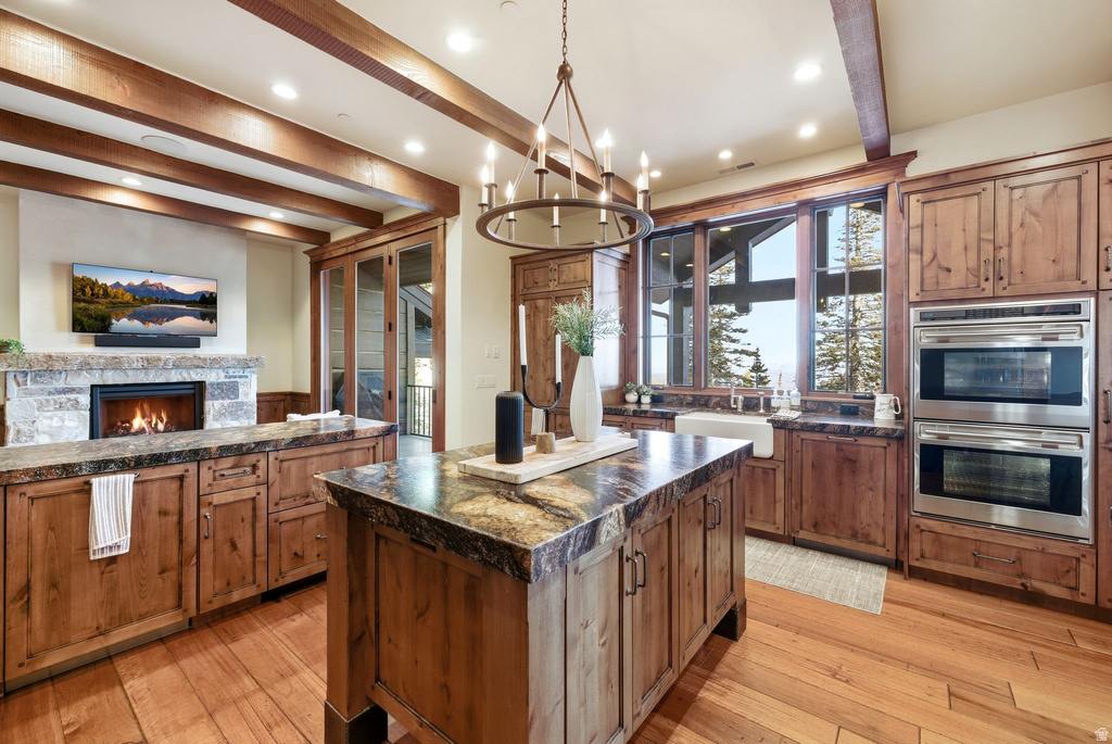 137 WHITE PINE CANYON RD Park City, UT 84060