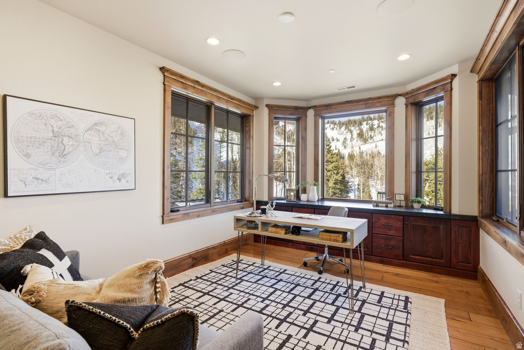 137 WHITE PINE CANYON RD Park City, UT 84060