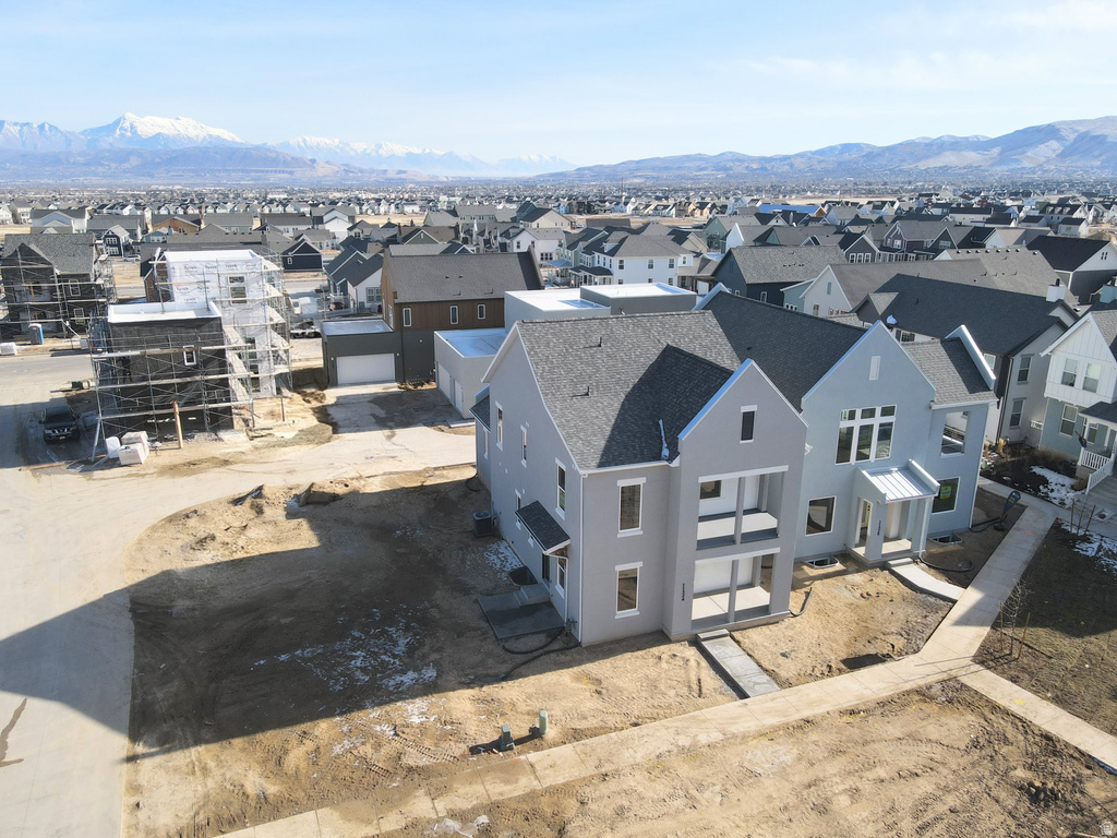 11324 S SILVER POND DR #323 South Jordan, UT 84009