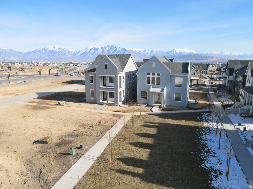 11324 S SILVER POND DR #323 South Jordan, UT 84009