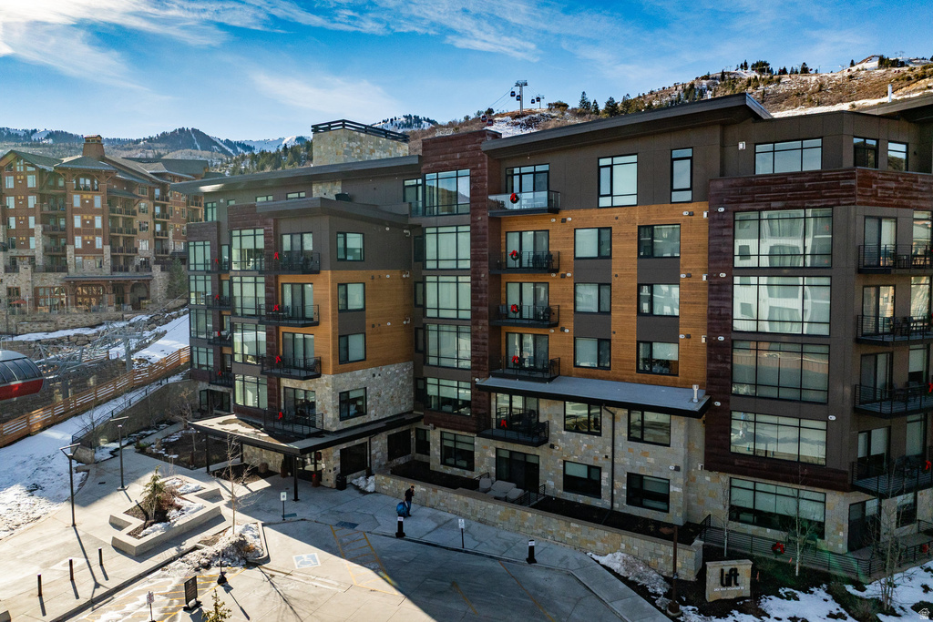 2431 W HIGH MOUNTAIN RD #301 Park City, UT 84098