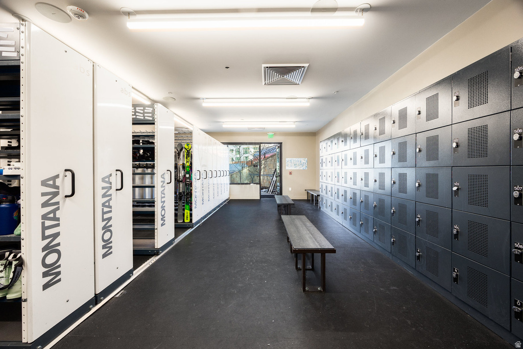 2431 W HIGH MOUNTAIN RD #301 Park City, UT 84098