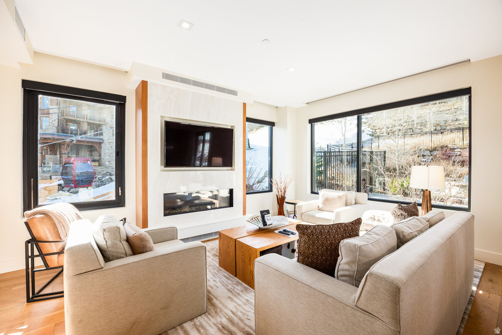 2431 W HIGH MOUNTAIN RD #301 Park City, UT 84098