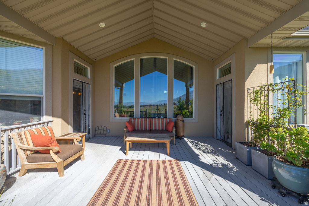 294 E 875 S Providence, UT 84332