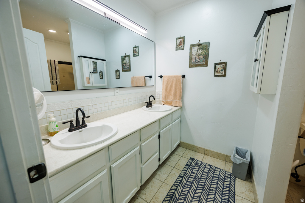 6618 S HAWKSBILL CIR Taylorsville, UT 84123