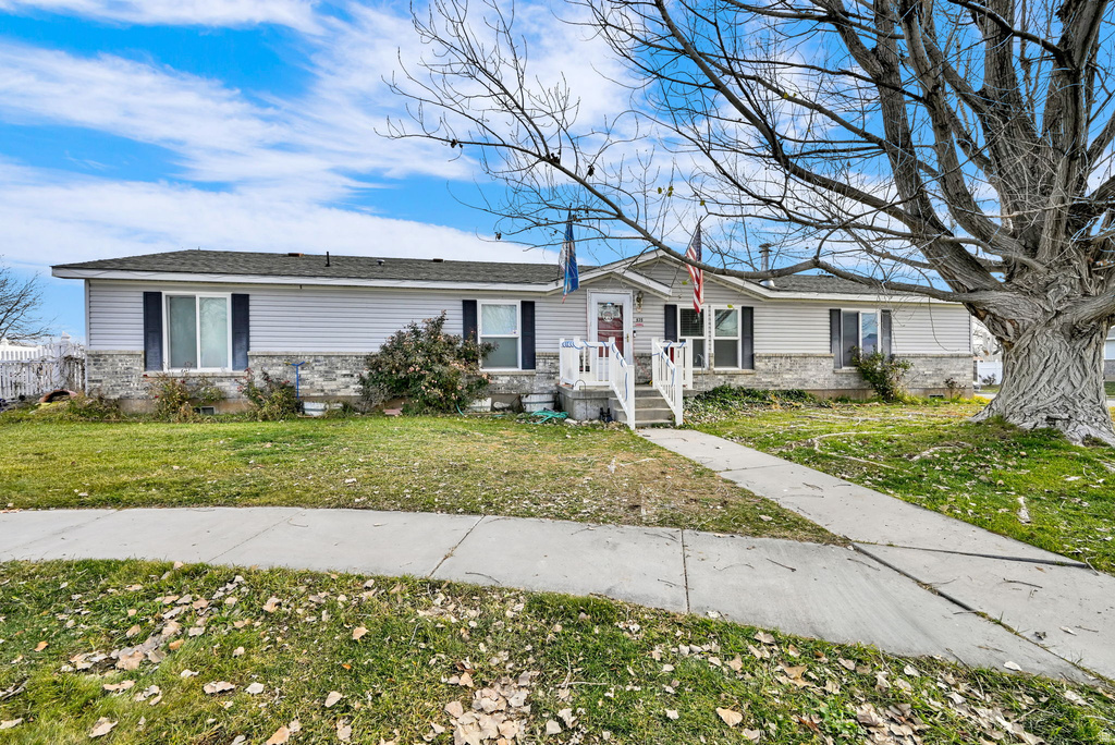 935 S 550 W Tremonton, UT 84337