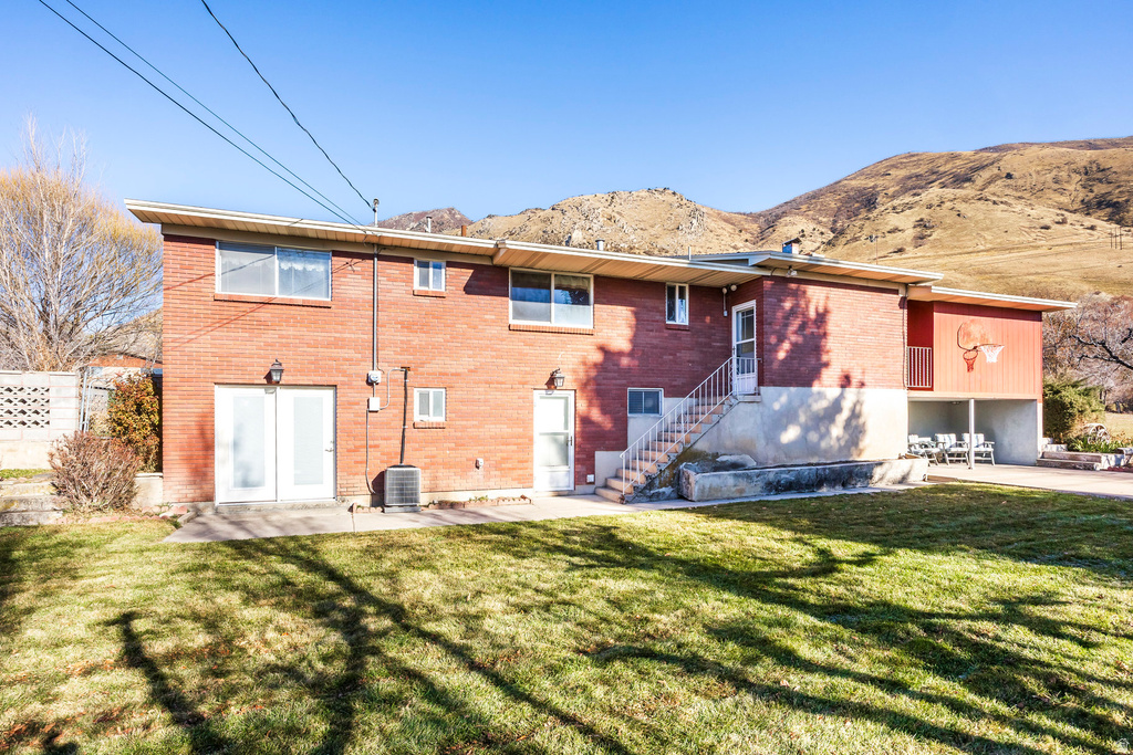 926 E 250 N Springville, UT 84663