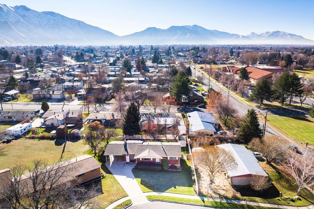 926 E 250 N Springville, UT 84663