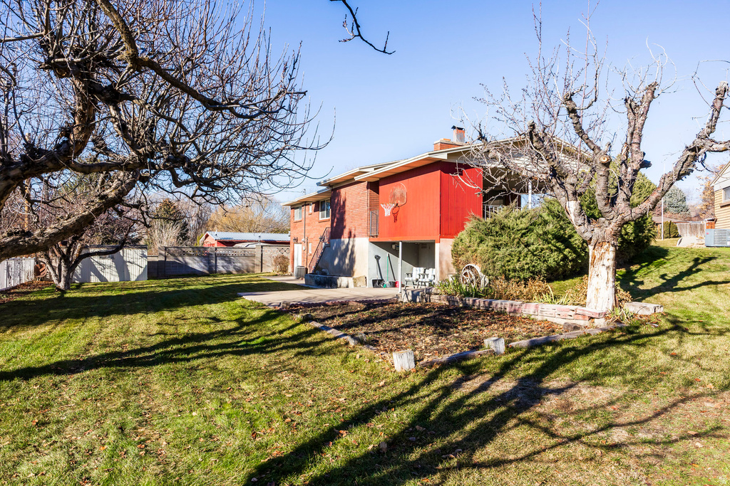 926 E 250 N Springville, UT 84663