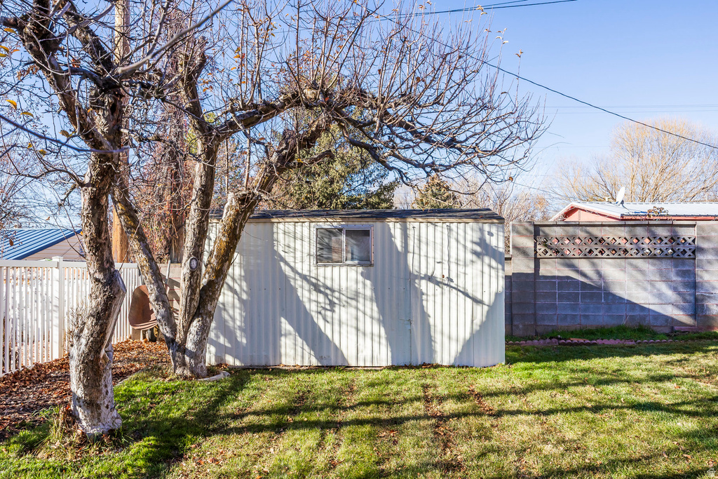 926 E 250 N Springville, UT 84663