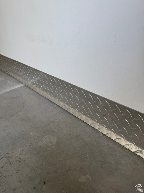 1614 E 3300 S Millcreek, UT 84106