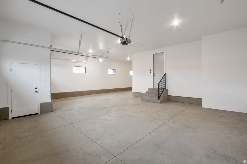 298 N AMBER LN Layton, UT 84041