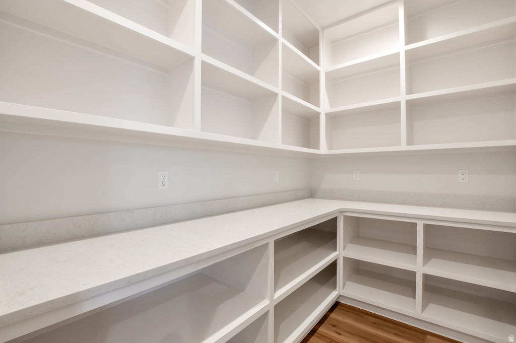 298 N AMBER LN Layton, UT 84041