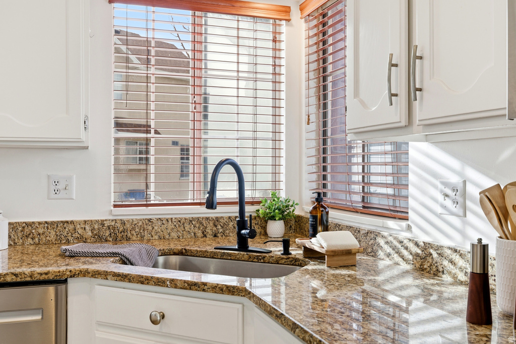 2679 W BUILDERS DR Taylorsville, UT 84118