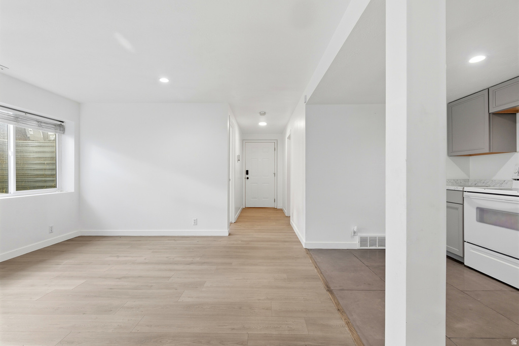 2679 W BUILDERS DR Taylorsville, UT 84118