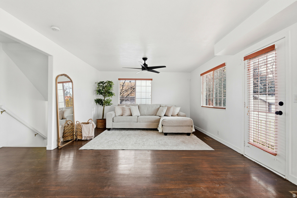 2679 W BUILDERS DR Taylorsville, UT 84118