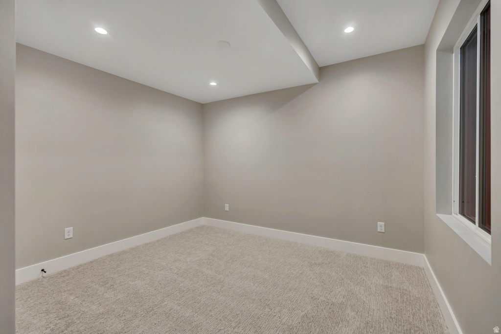 3168 W CHALK CREEK WAY South Jordan, UT 84095