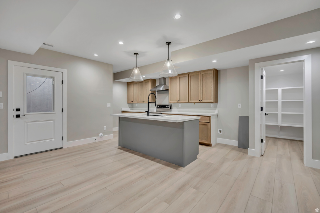 3168 W CHALK CREEK WAY South Jordan, UT 84095