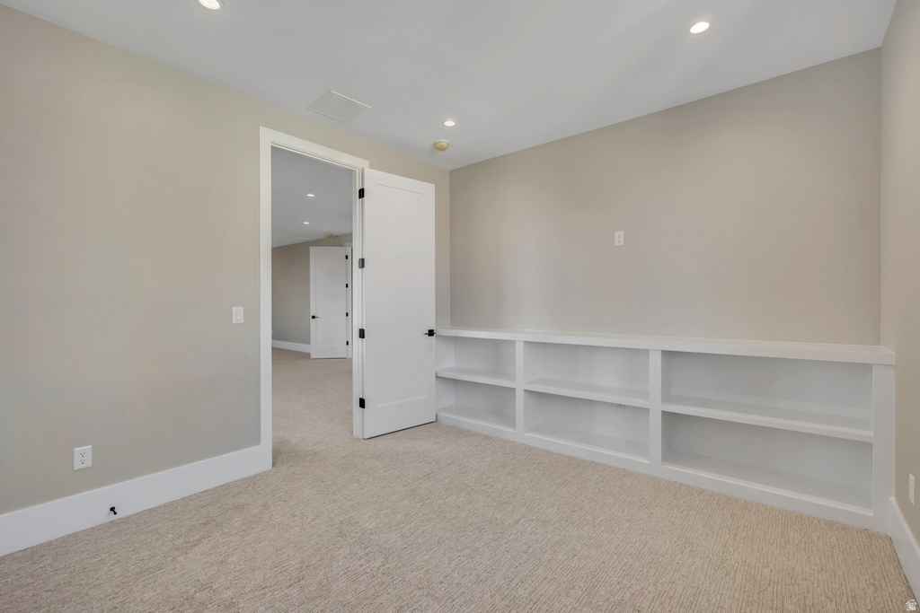 3168 W CHALK CREEK WAY South Jordan, UT 84095