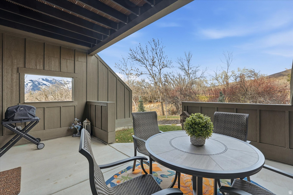 3884 N 4975 E #B101 Eden, UT 84310