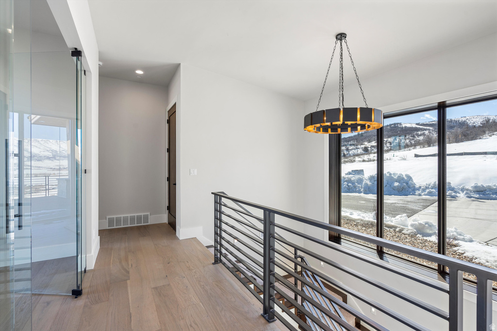 6251 E LEGACY DR Huntsville, UT 84317