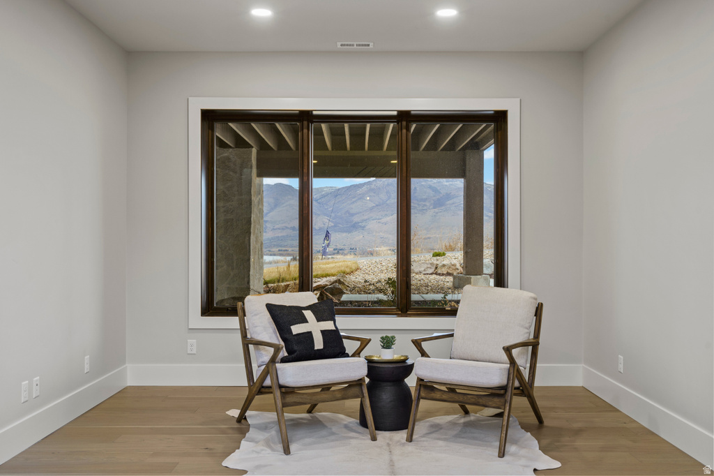 6251 E LEGACY DR Huntsville, UT 84317