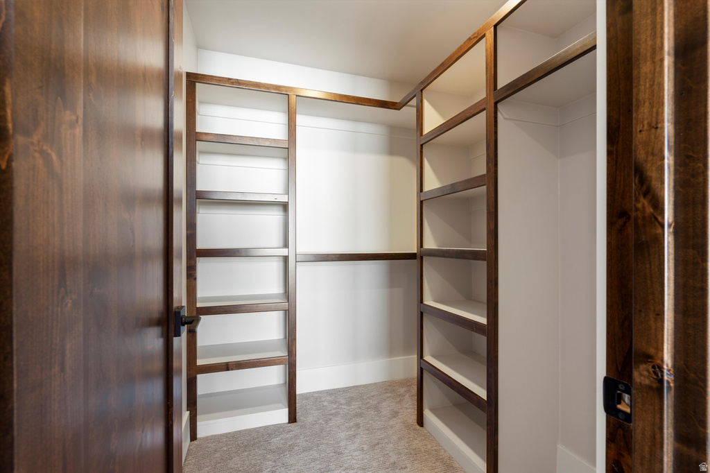 6251 E LEGACY DR Huntsville, UT 84317